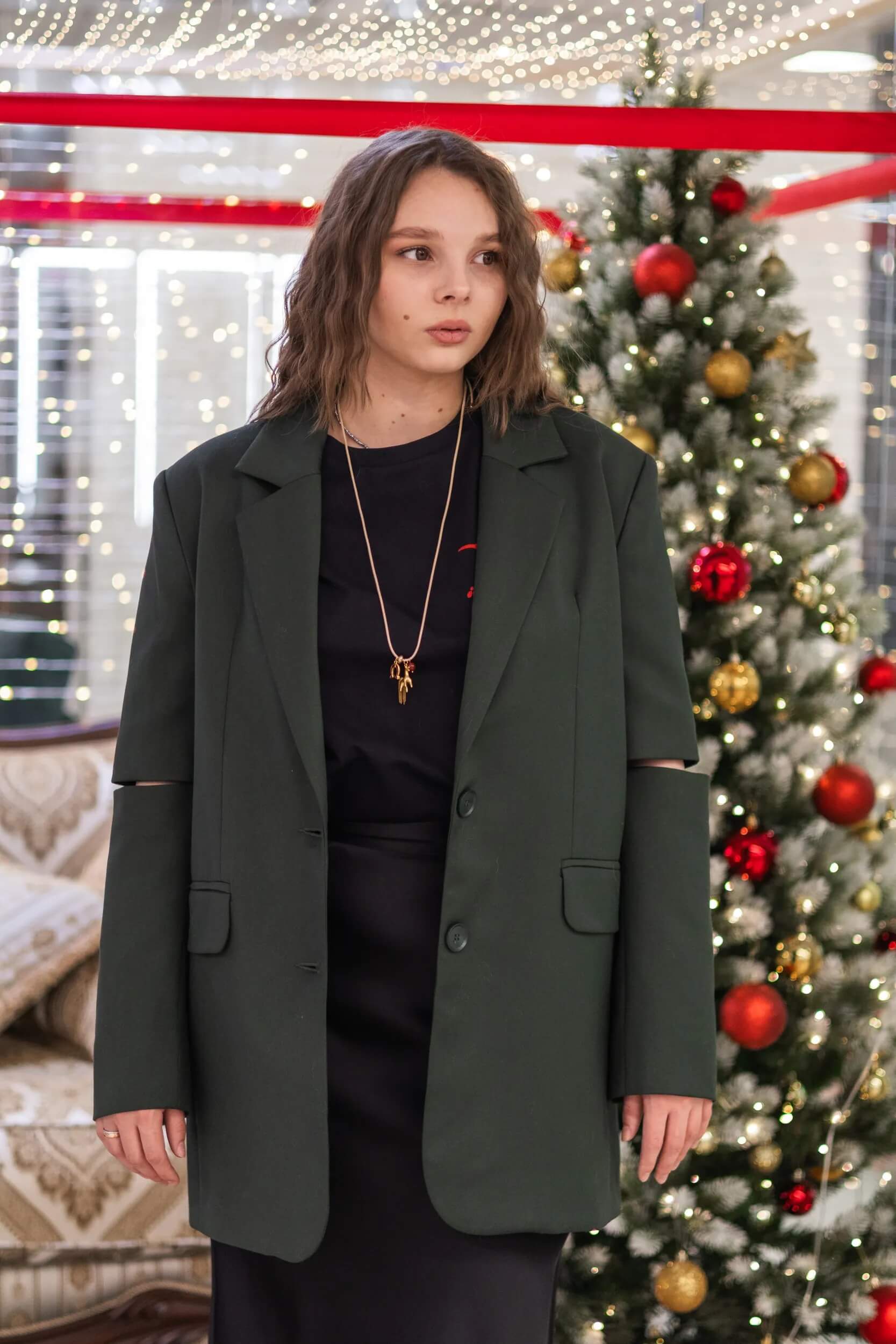 Пиджак от бренда VOSQ