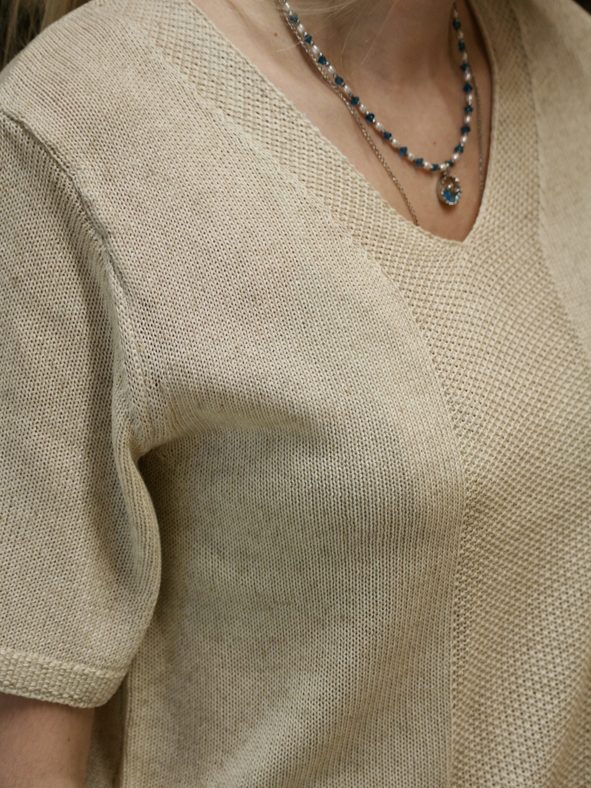 Футболка  ANTIGA